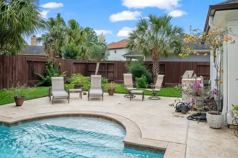 2127 Thicket Ridge Lane Houston TX 77077