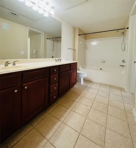 7575 Kirby Drive 2401 Houston TX 77030