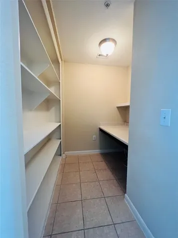 7575 Kirby Drive 2401 Houston TX 77030