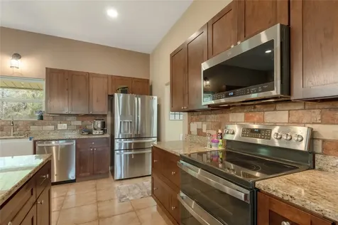 1533 Kickapoo Road Groveton TX 75845