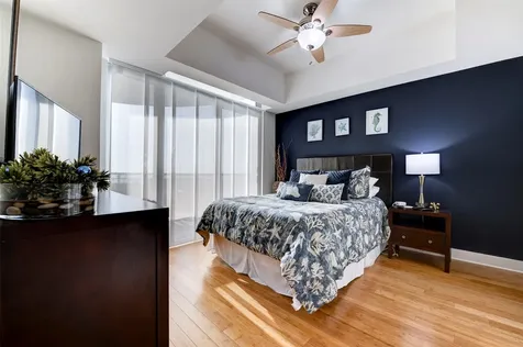 801 E Beach Drive Tw2212 Galveston TX 77550