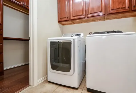2114 Ascot Lane Sugar Land TX 77479