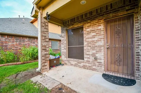 2114 Ascot Lane Sugar Land TX 77479