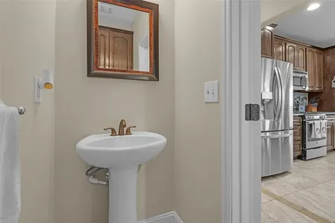 300 Deer Trace Boulevard Diboll TX 75941