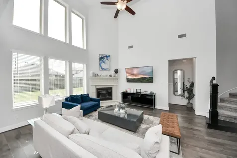 8922 Golden Mist Drive Missouri City TX 77459