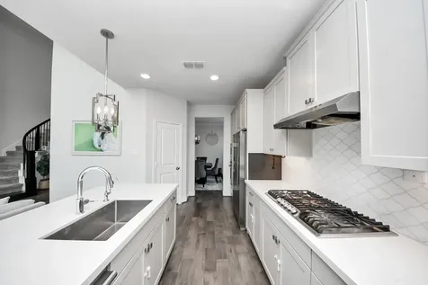 8922 Golden Mist Drive Missouri City TX 77459