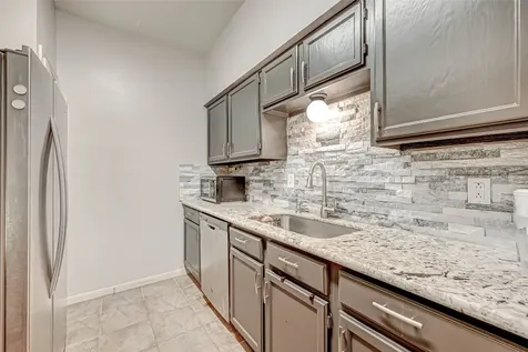 3780 Tanglewilde Street 604 Houston TX 77063