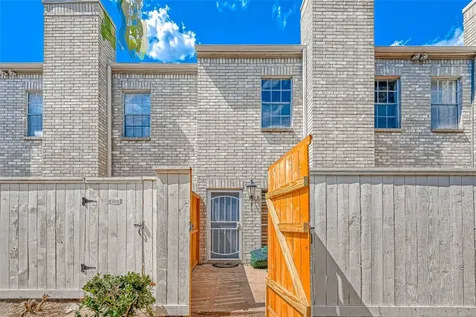 3780 Tanglewilde Street 604 Houston TX 77063