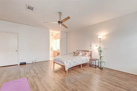 3780 Tanglewilde Street 604 Houston TX 77063