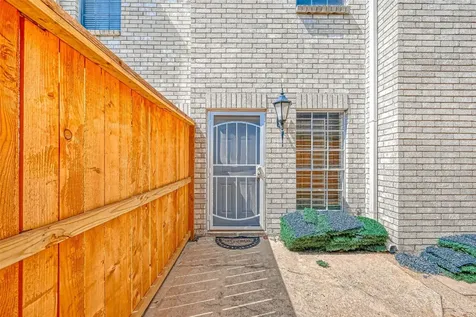 3780 Tanglewilde Street 604 Houston TX 77063