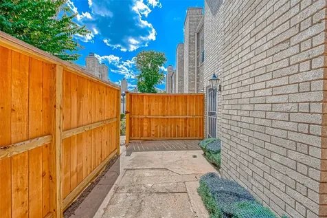 3780 Tanglewilde Street 604 Houston TX 77063