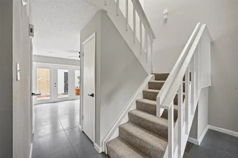 2340 Woodland Park Drive 113 Houston TX 77077