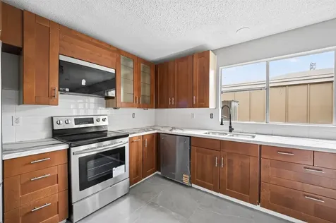 2340 Woodland Park Drive 113 Houston TX 77077