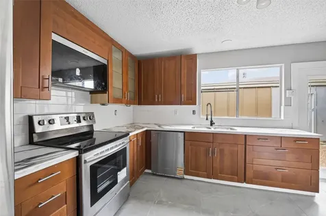 2340 Woodland Park Drive 113 Houston TX 77077