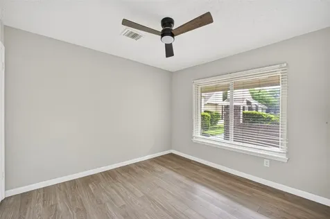 2340 Woodland Park Drive 113 Houston TX 77077