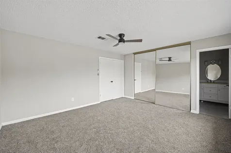 2340 Woodland Park Drive 113 Houston TX 77077