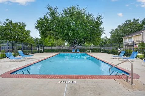 2340 Woodland Park Drive 113 Houston TX 77077
