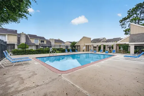 2340 Woodland Park Drive 113 Houston TX 77077
