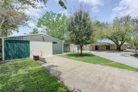 3314 Meier Road S Sealy TX 77474