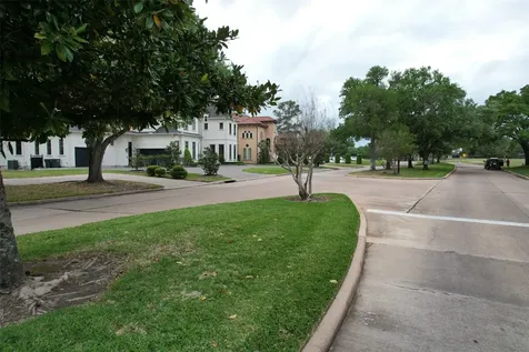 602 Sugar Creek Boulevard Sugar Land TX 77478