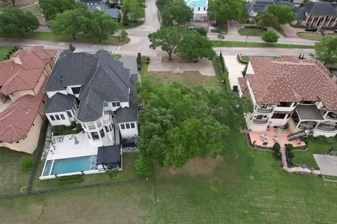 602 Sugar Creek Boulevard Sugar Land TX 77478