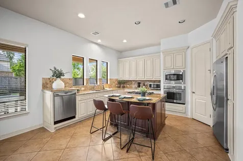 241 W Tupelo Green Circle Spring TX 77389