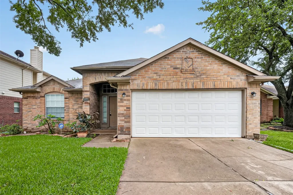 10027 Encino Cove Court Houston TX 77064