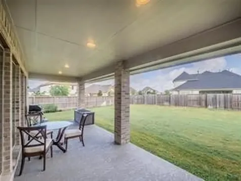 3703 Canyon Drive Iowa Colony TX 77583