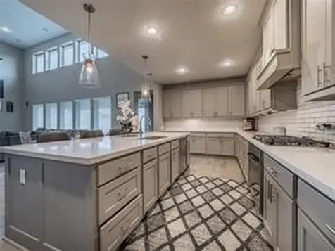 3703 Canyon Drive Iowa Colony TX 77583