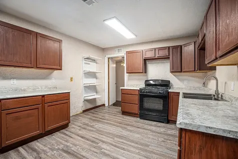 4028 Avenue N 1/2 Santa Fe TX 77510