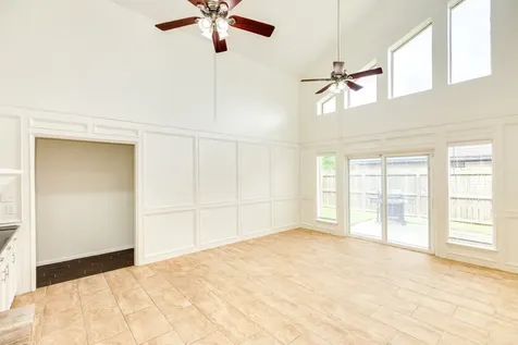 56 Garland Court Lake Jackson TX 77566
