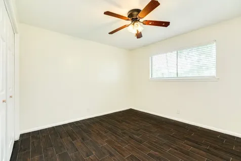 56 Garland Court Lake Jackson TX 77566