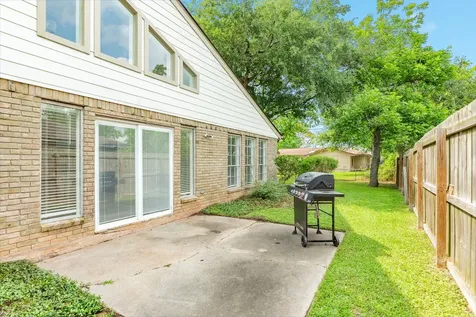 56 Garland Court Lake Jackson TX 77566