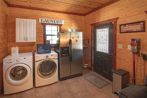1705 Yarborough Loop Livingston TX 77351