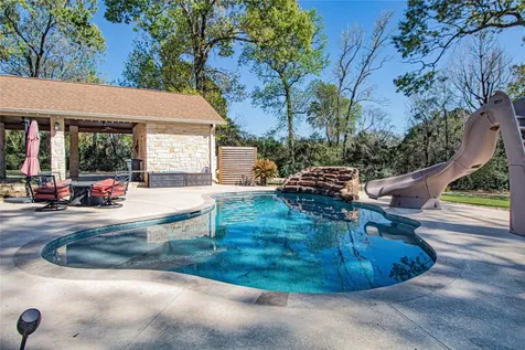 1705 Yarborough Loop Livingston TX 77351