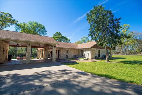 1705 Yarborough Loop Livingston TX 77351