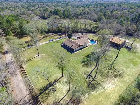 1705 Yarborough Loop Livingston TX 77351