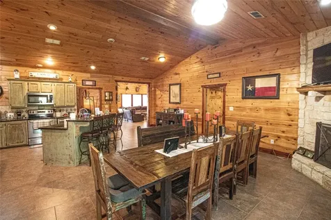 1705 Yarborough Loop Livingston TX 77351