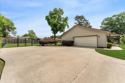 7815 Biltmore Street Humble TX 77396
