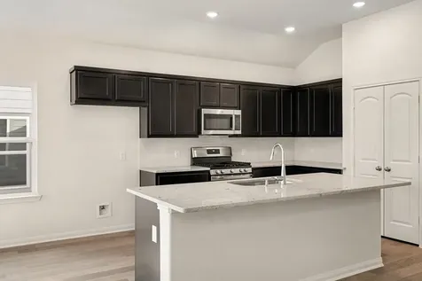 11028 Ondrea Willis TX 77318