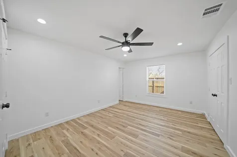 4154 Erby Street A Houston TX 77087