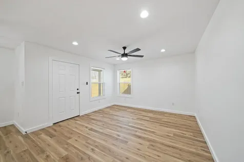 4154 Erby Street A Houston TX 77087
