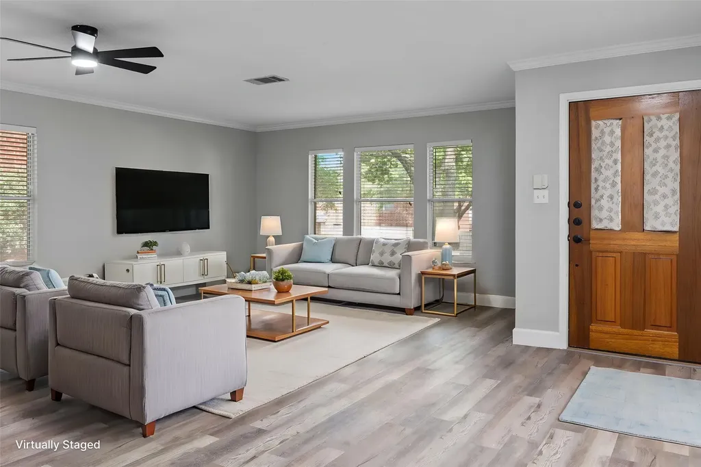 10905 Claywood Drive Austin TX 78753
