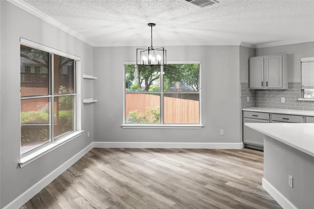 10905 Claywood Drive Austin TX 78753