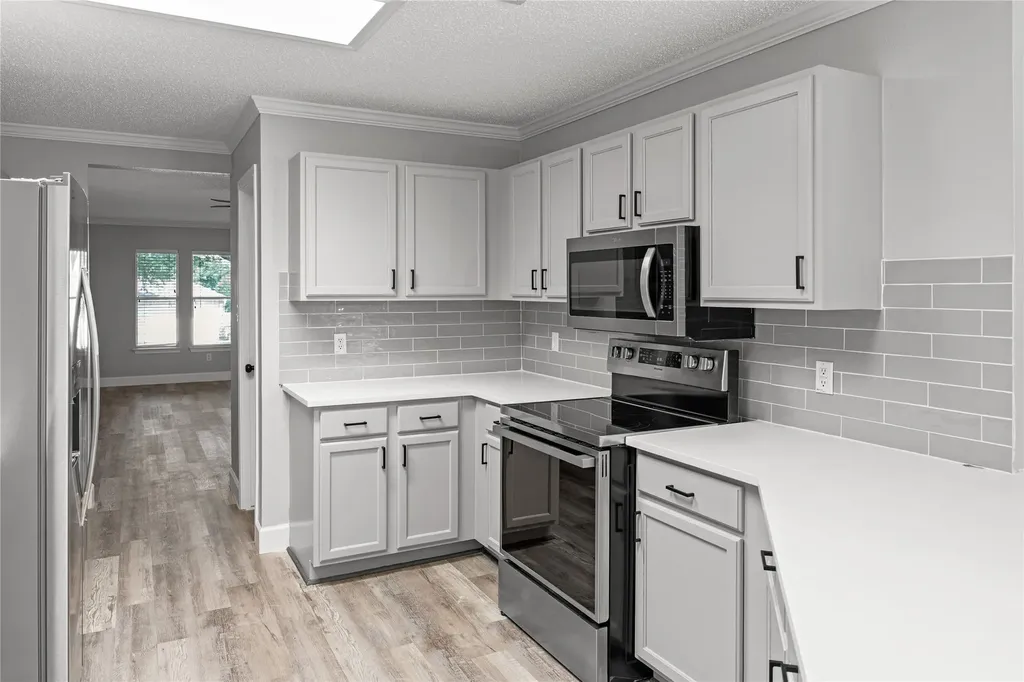 10905 Claywood Drive Austin TX 78753