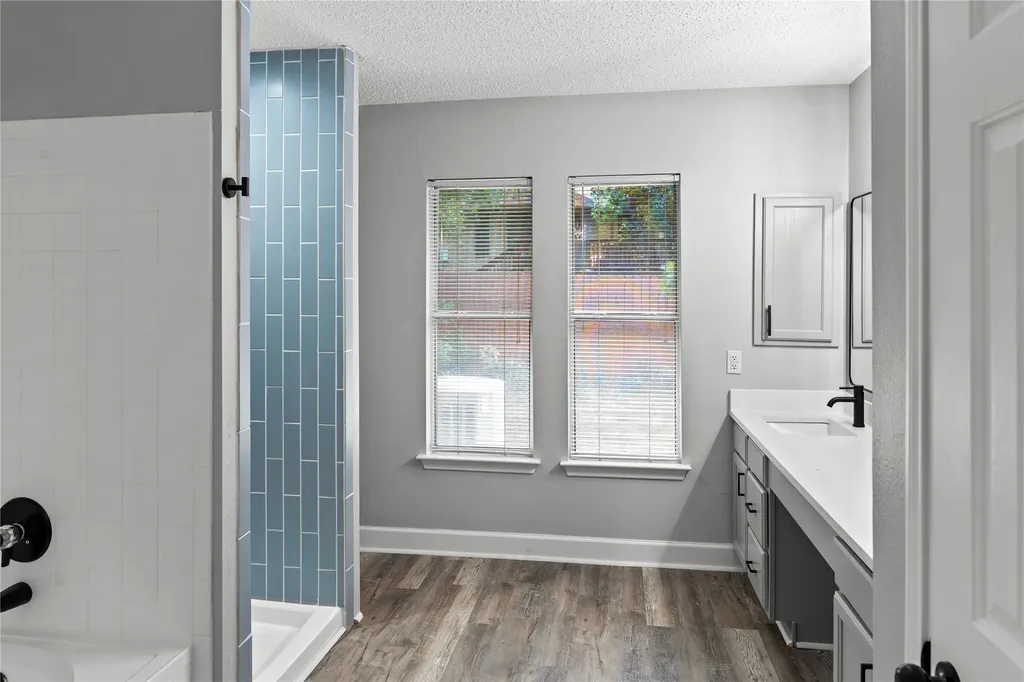 10905 Claywood Drive Austin TX 78753