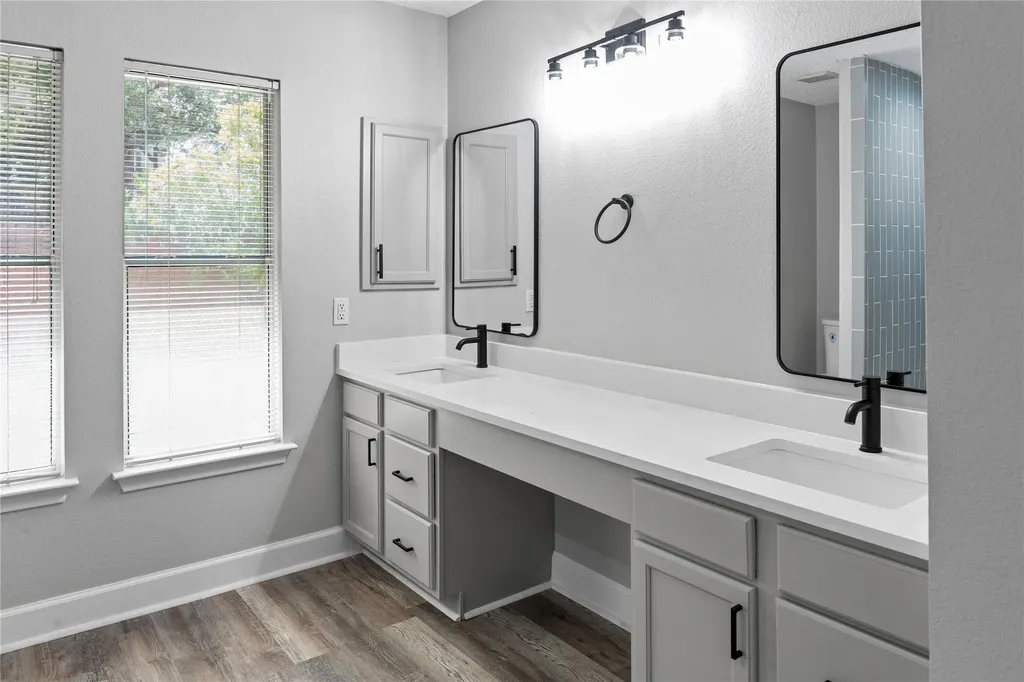 10905 Claywood Drive Austin TX 78753