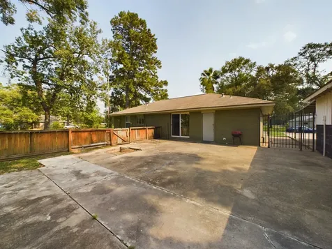 9117 Richland Drive Houston TX 77078