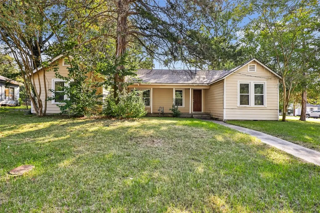 2717 Old Houston Road Huntsville TX 77340