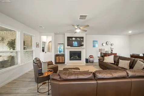 305 Royal Lily Trail Montgomery TX 77316